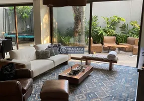 Foto 1 de Casa com 3 Quartos à venda, 341m² em Granja Julieta, São Paulo