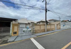Foto 1 de Casa com 3 Quartos para alugar, 120m² em Areias, São José