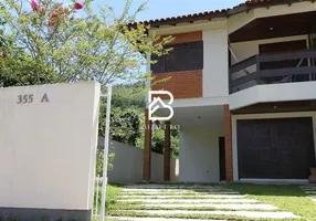 Foto 1 de Casa com 3 Quartos à venda, 143m² em Praia Brava, Florianópolis