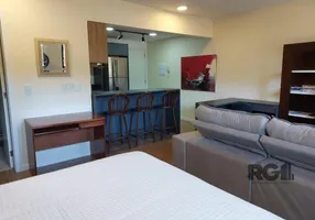 Foto 1 de Apartamento com 1 Quarto para alugar, 41m² em Auxiliadora, Porto Alegre