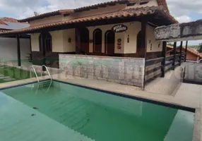 Foto 1 de Casa com 4 Quartos à venda, 100m² em Bacaxá, Saquarema