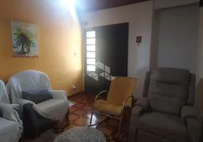 Foto 1 de Casa com 3 Quartos à venda, 180m² em Espiríto Santo, Porto Alegre