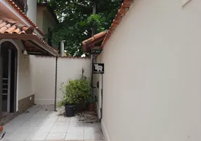 Foto 1 de Casa com 4 Quartos à venda, 210m² em Fonseca, Niterói