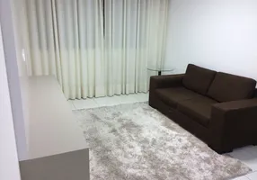 Foto 1 de Apartamento com 1 Quarto para alugar, 42m² em Boa Viagem, Recife