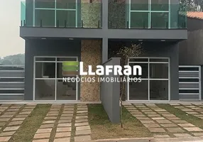 Foto 1 de Casa com 3 Quartos à venda, 103m² em Jardim Mirna, Taboão da Serra