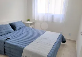 Foto 1 de Apartamento com 2 Quartos à venda, 47m² em Vila Paulo Silas, São Paulo