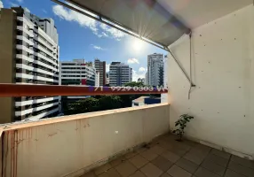 Foto 1 de Apartamento com 4 Quartos à venda, 90m² em Caminho Das Árvores, Salvador