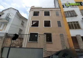 Foto 1 de Apartamento com 3 Quartos à venda, 129m² em Saúde, Salvador