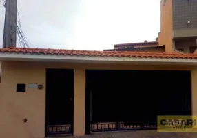 Foto 1 de Sobrado com 3 Quartos à venda, 280m² em Parque Bandeirante, Santo André