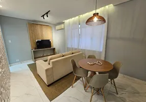 Foto 1 de Apartamento com 3 Quartos à venda, 78m² em Embaré, Santos