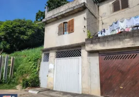 Foto 1 de Casa com 2 Quartos à venda, 125m² em Jardim dos Pimentas, Guarulhos