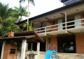 Foto 1 de Casa com 3 Quartos à venda, 440m² em Centro, Ubatuba