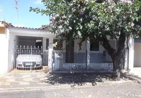 Foto 1 de Casa com 1 Quarto à venda, 450m² em Centro, Porto Ferreira