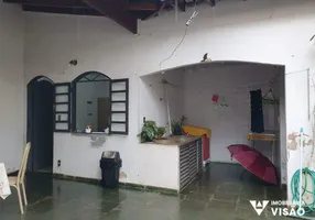 Foto 1 de Casa com 3 Quartos à venda, 390m² em Residencial Estados Unidos, Uberaba