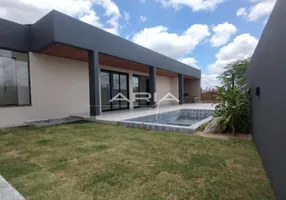 Foto 1 de Casa de Condomínio com 4 Quartos à venda, 240m² em Santa Terezinha , Campina Grande