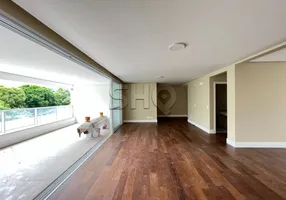 Foto 1 de Apartamento com 4 Quartos para alugar, 221m² em Vila Romana, São Paulo