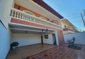 Foto 1 de Casa com 3 Quartos para venda ou aluguel, 235m² em Vila Jardini, Sorocaba