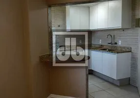 Foto 1 de Apartamento com 2 Quartos à venda, 48m² em Vargem Pequena, Rio de Janeiro