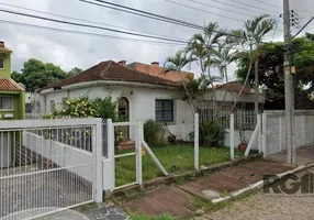 Foto 1 de Casa com 2 Quartos à venda, 80m² em Teresópolis, Porto Alegre