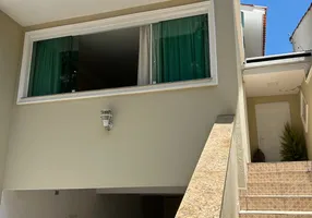 Foto 1 de Sobrado com 3 Quartos para alugar, 200m² em Jardim Londrina, São Paulo