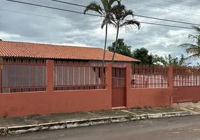 Foto 1 de Casa de Condomínio com 3 Quartos à venda, 230m² em Regiao dos Lagos, Brasília