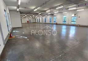 Foto 1 de Galpão/Depósito/Armazém para alugar, 900m² em Butantã, São Paulo