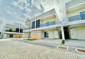 Foto 1 de Casa de Condomínio com 3 Quartos para alugar, 120m² em Uberaba, Curitiba