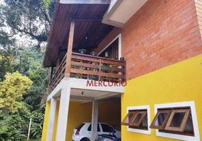 Foto 1 de Casa de Condomínio com 5 Quartos à venda, 227m² em Guaeca, São Sebastião