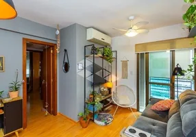 Foto 1 de Apartamento com 2 Quartos à venda, 57m² em Chácara das Pedras, Porto Alegre
