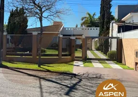 Foto 1 de Casa com 3 Quartos à venda, 330m² em Centro, Arapongas