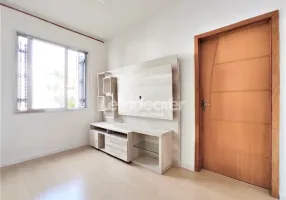 Foto 1 de Apartamento com 1 Quarto para alugar, 34m² em Farroupilha, Porto Alegre