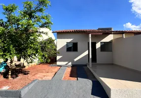 Foto 1 de Casa de Condomínio com 2 Quartos à venda, 55m² em Chacaras Santa Luzia, Trindade