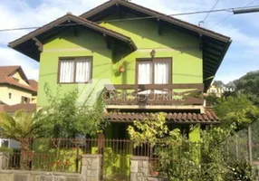 Foto 1 de Casa com 4 Quartos à venda, 324m² em Centro, Gramado