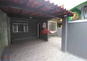 Foto 1 de Casa com 2 Quartos à venda, 150m² em Camarão, São Gonçalo