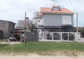 Foto 1 de Casa com 3 Quartos à venda, 300m² em Cassino, Rio Grande