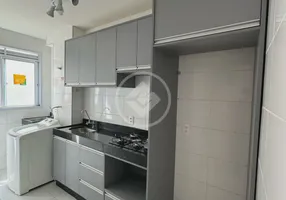 Foto 1 de Apartamento com 2 Quartos à venda, 44m² em Jardim Alvorada, Maringá