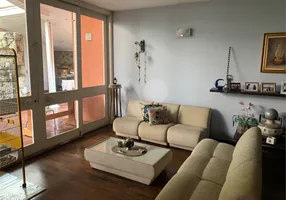 Foto 1 de Casa com 3 Quartos à venda, 270m² em Interlagos, São Paulo