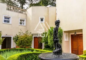 Foto 1 de Casa de Condomínio com 4 Quartos à venda, 533m² em Jardim Petrópolis, São Paulo