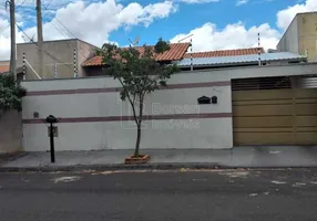 Foto 1 de Casa com 2 Quartos à venda, 86m² em Jardim dos Oitis, Araraquara