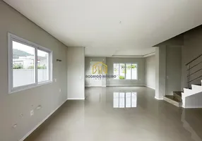 Foto 1 de Casa com 3 Quartos à venda, 129m² em Cachoeira do Bom Jesus, Florianópolis