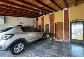 Foto 1 de Casa com 4 Quartos à venda, 244m² em Vila Josefina, Jundiaí