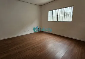 Foto 1 de Casa com 2 Quartos à venda, 60m² em Parque Maria Domitila, São Paulo