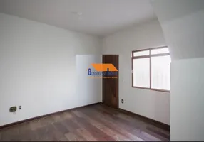 Foto 1 de Casa com 2 Quartos à venda, 60m² em Santa Rosa, Belo Horizonte