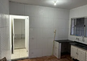 Foto 1 de Casa com 1 Quarto para alugar, 39m² em Jardim Nossa Senhora de Fatima, Embu das Artes