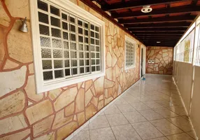 Foto 1 de Casa com 3 Quartos à venda, 200m² em Setor Residencial Leste, Brasília