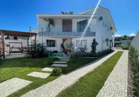 Foto 1 de Casa com 4 Quartos para venda ou aluguel, 450m² em Extensão do Bosque, Rio das Ostras