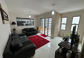 Foto 1 de Sobrado com 5 Quartos à venda, 285m² em Santa Terezinha, Aparecida