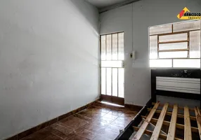 Foto 1 de Casa com 2 Quartos à venda, 42m² em Belvedere, Divinópolis