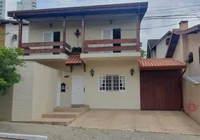 Foto 1 de Casa com 4 Quartos à venda, 267m² em Jardim das Colinas, São José dos Campos
