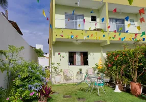 Foto 1 de Casa de Condomínio com 2 Quartos à venda, 110m² em Ipitanga, Lauro de Freitas